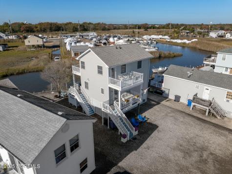 1255 W Mallard Drive Manahawkin NJ 08050