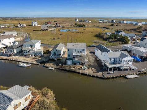 1255 W Mallard Drive Manahawkin NJ 08050
