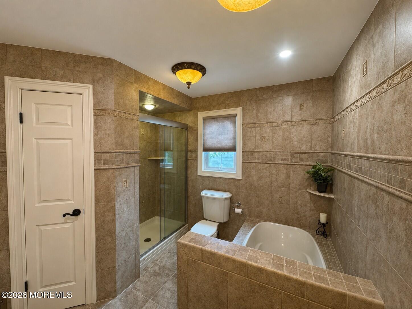 14 Melissa Lane Howell NJ 07731