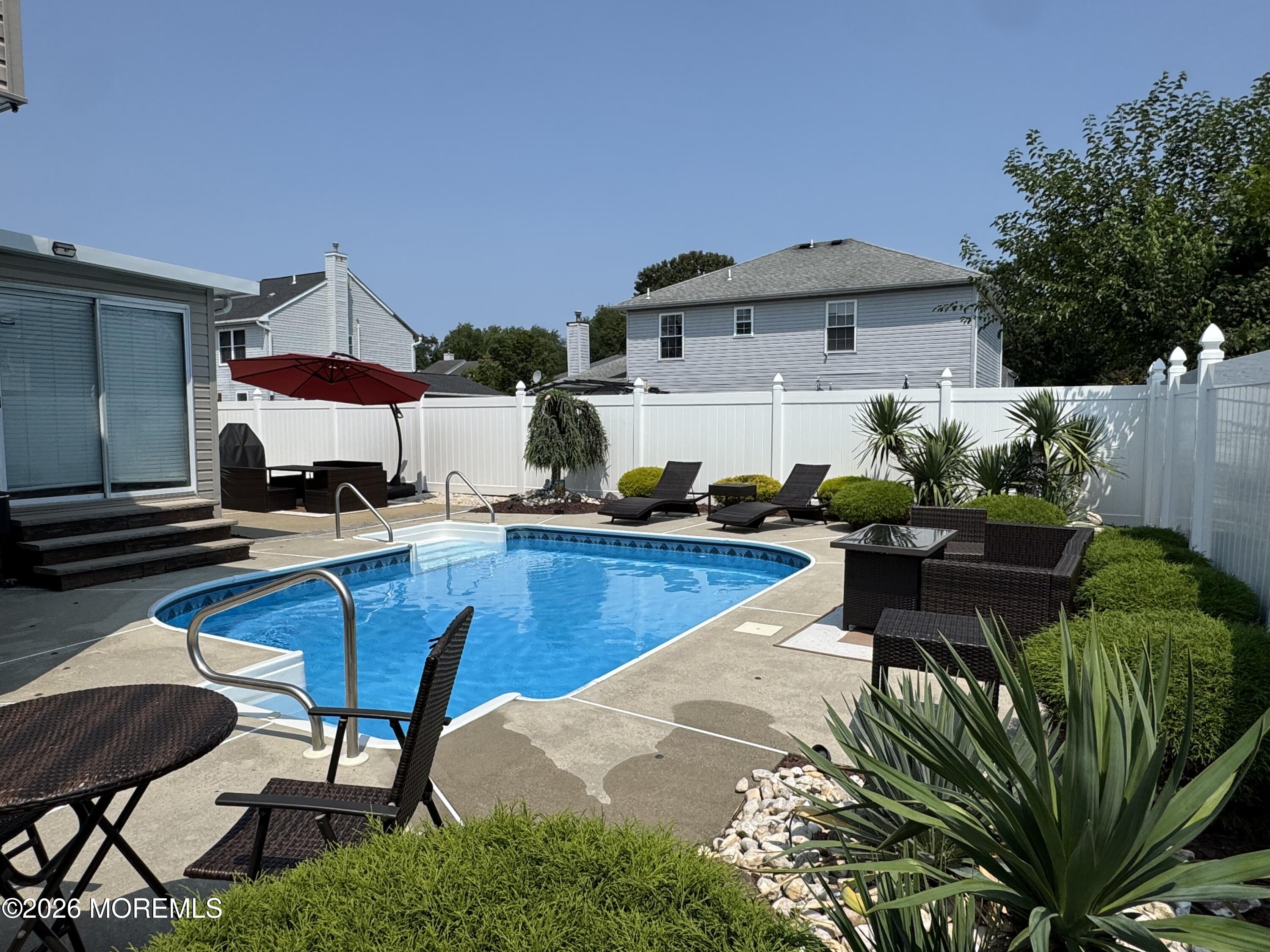 14 Melissa Lane Howell NJ 07731