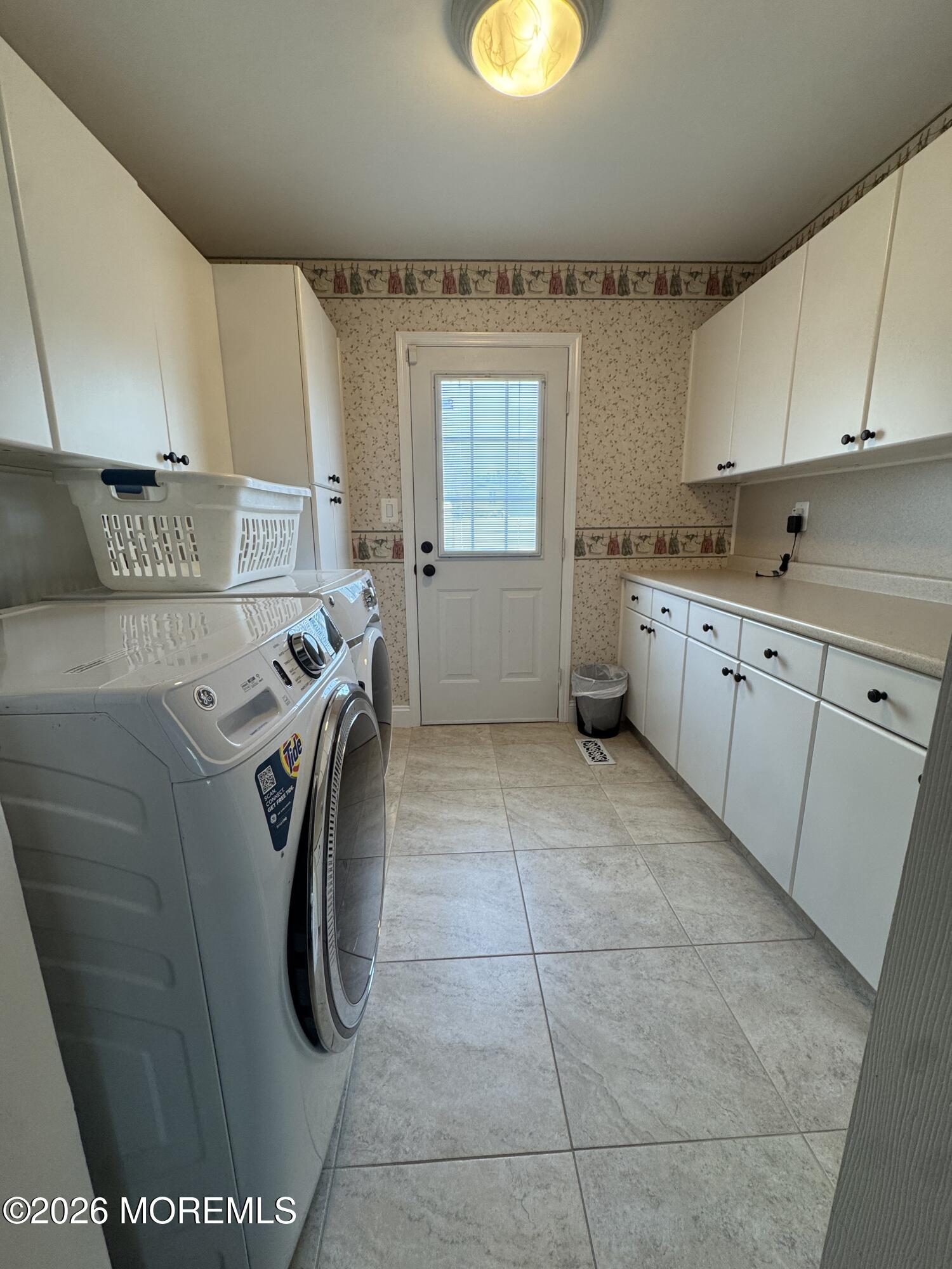 14 Melissa Lane Howell NJ 07731