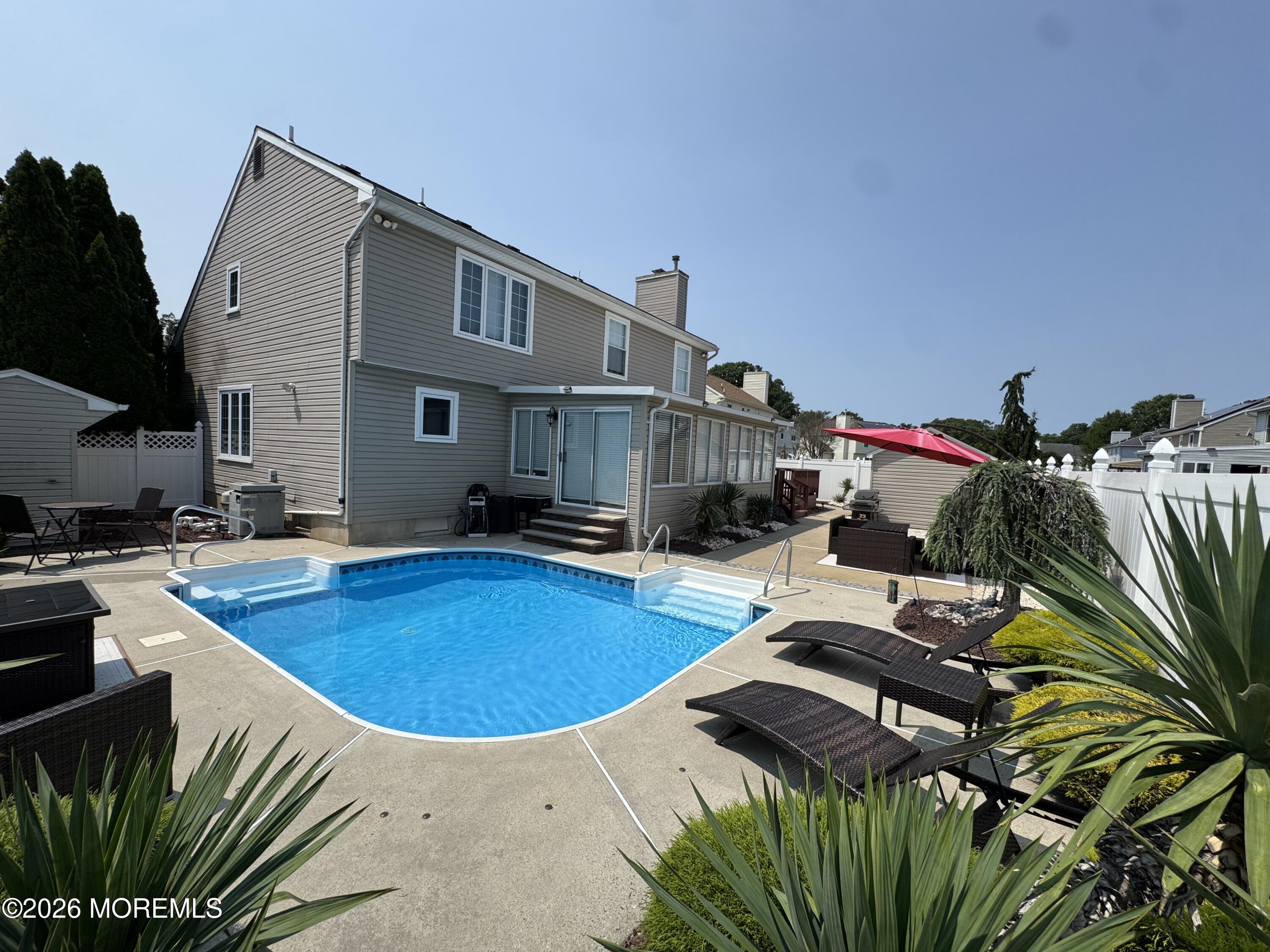 14 Melissa Lane Howell NJ 07731