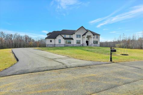5 Cook Court Millstone NJ 08535