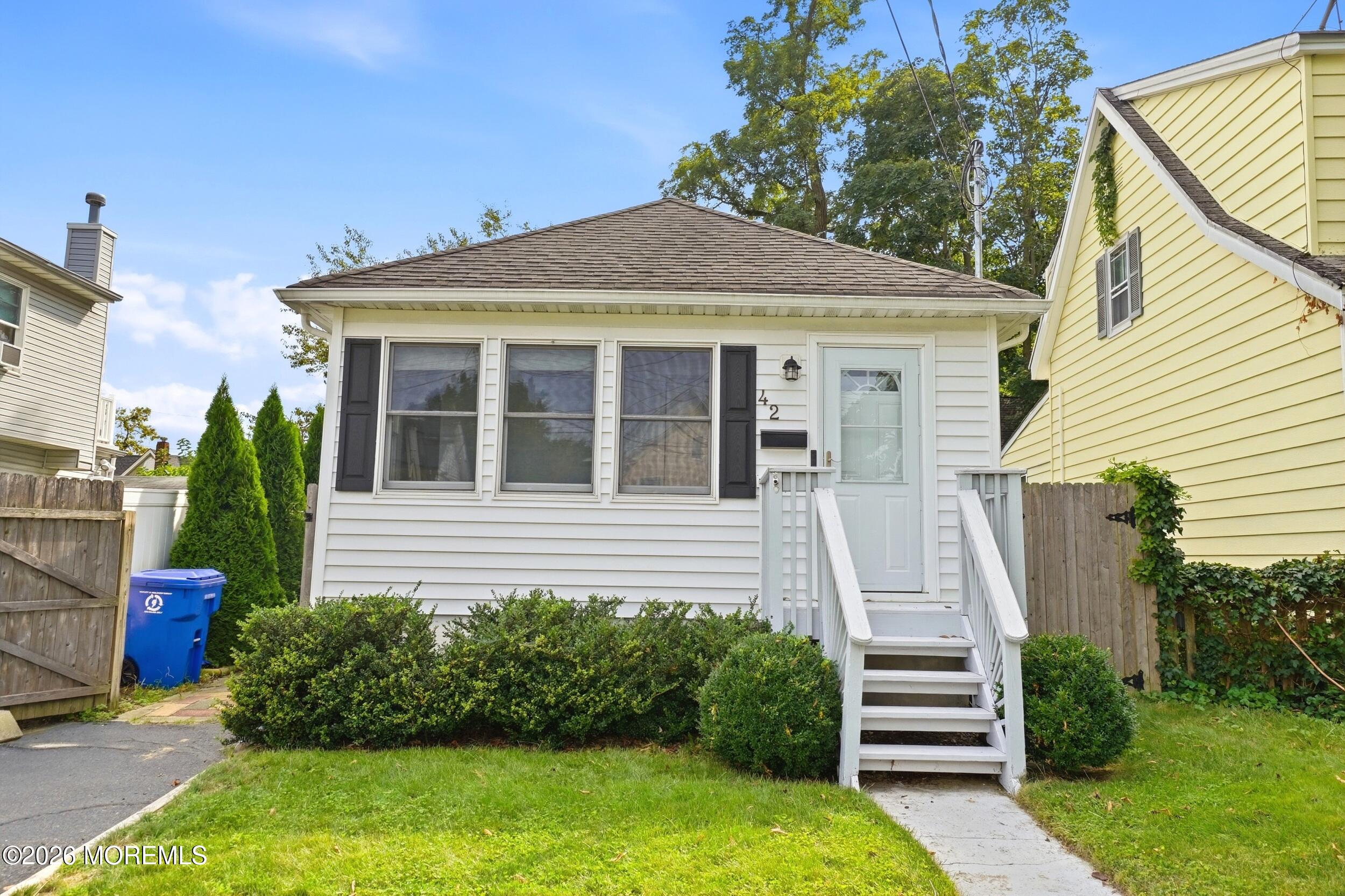 42 Center Avenue Leonardo NJ 07737