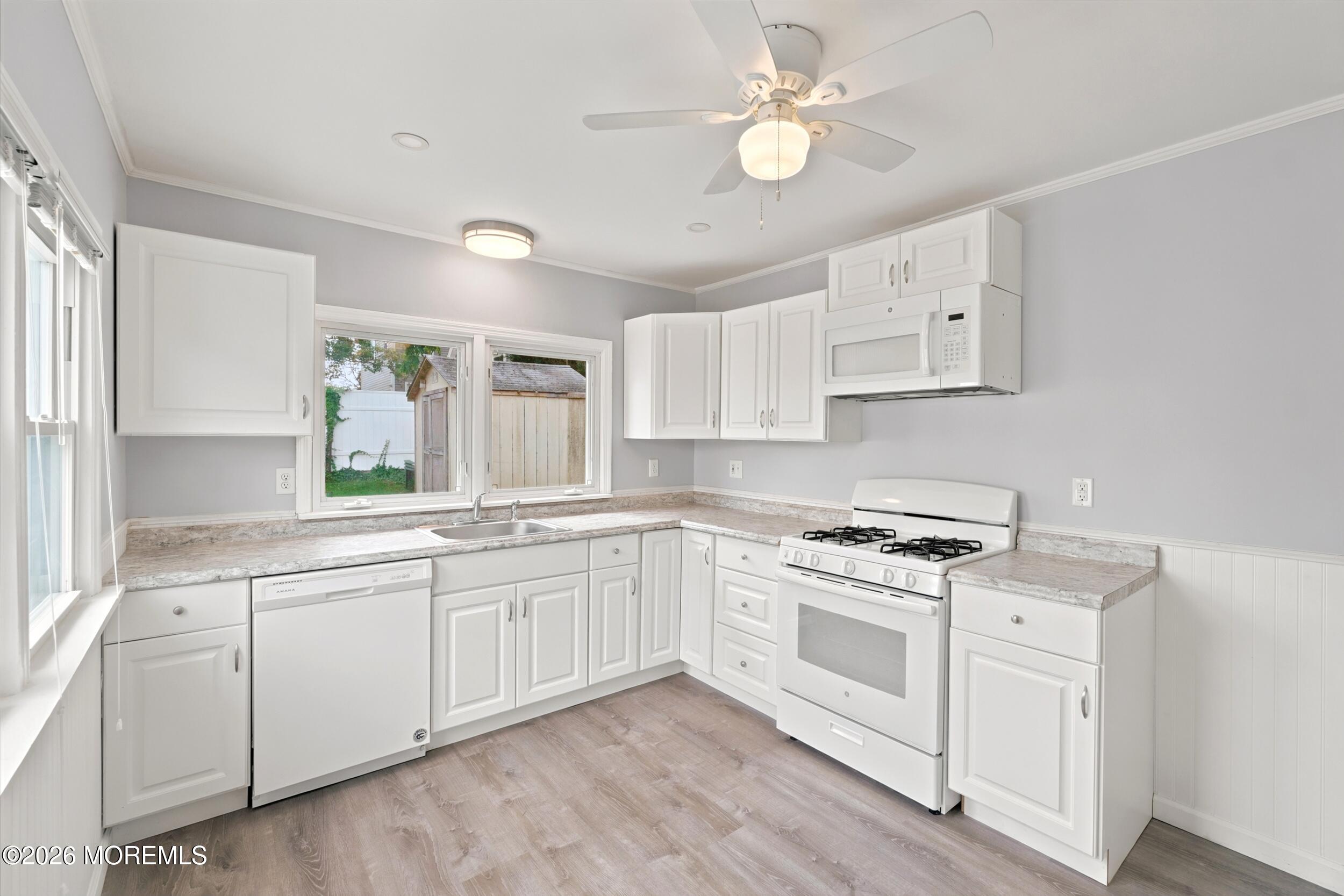 42 Center Avenue Leonardo NJ 07737