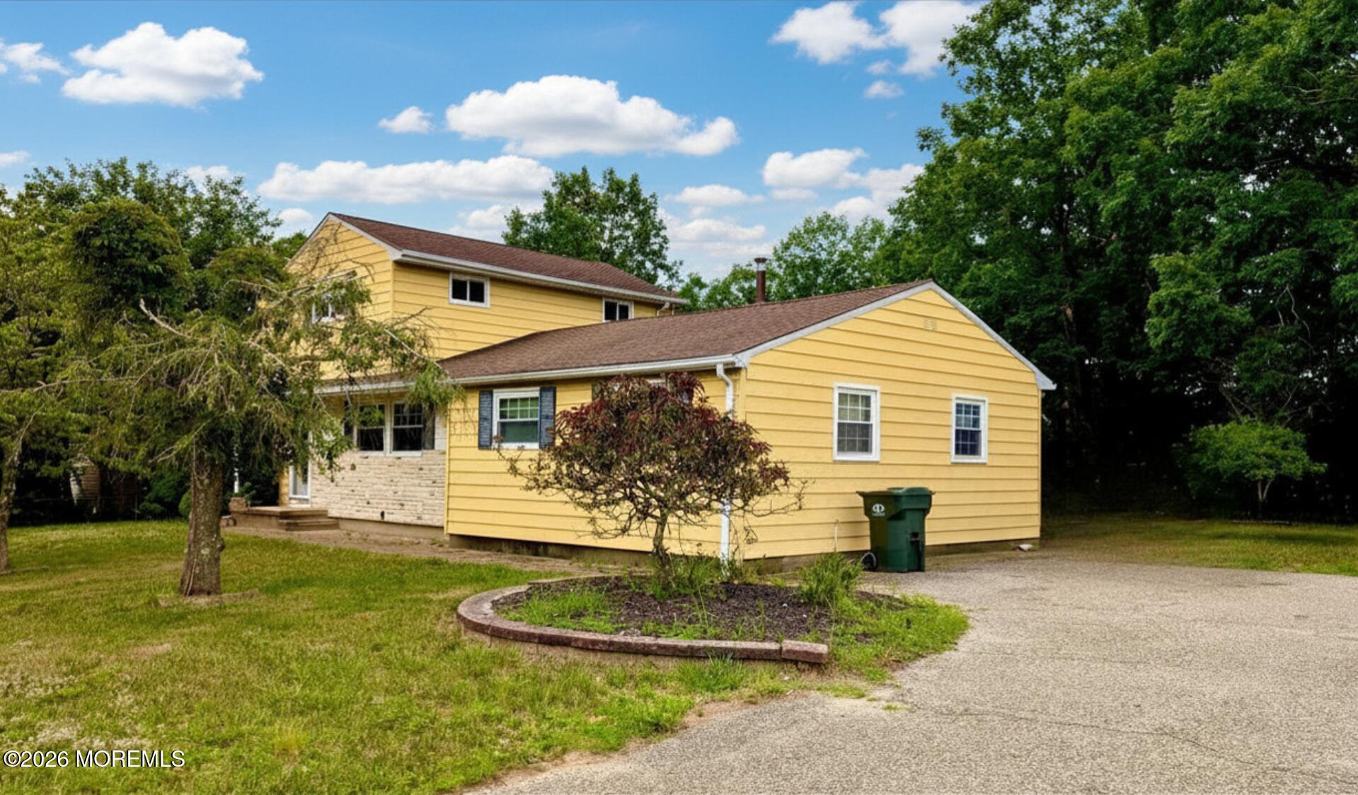 55 Western Drive Howell NJ 07731