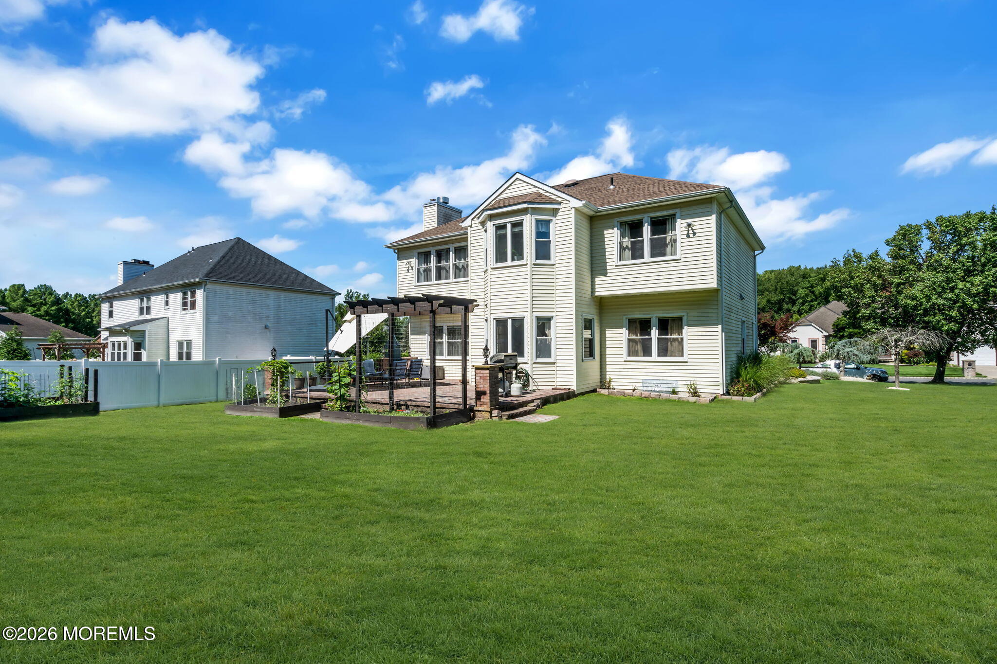 6 Johnny Drive Farmingdale NJ 07727