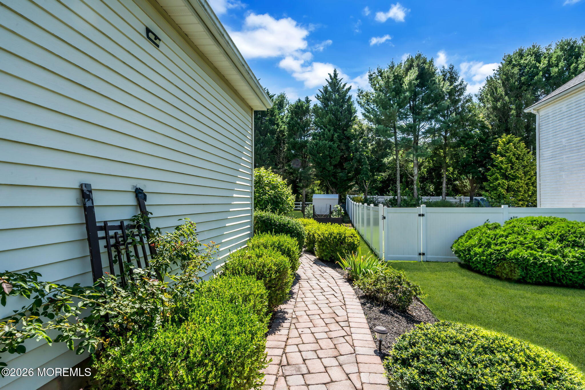 6 Johnny Drive Farmingdale NJ 07727