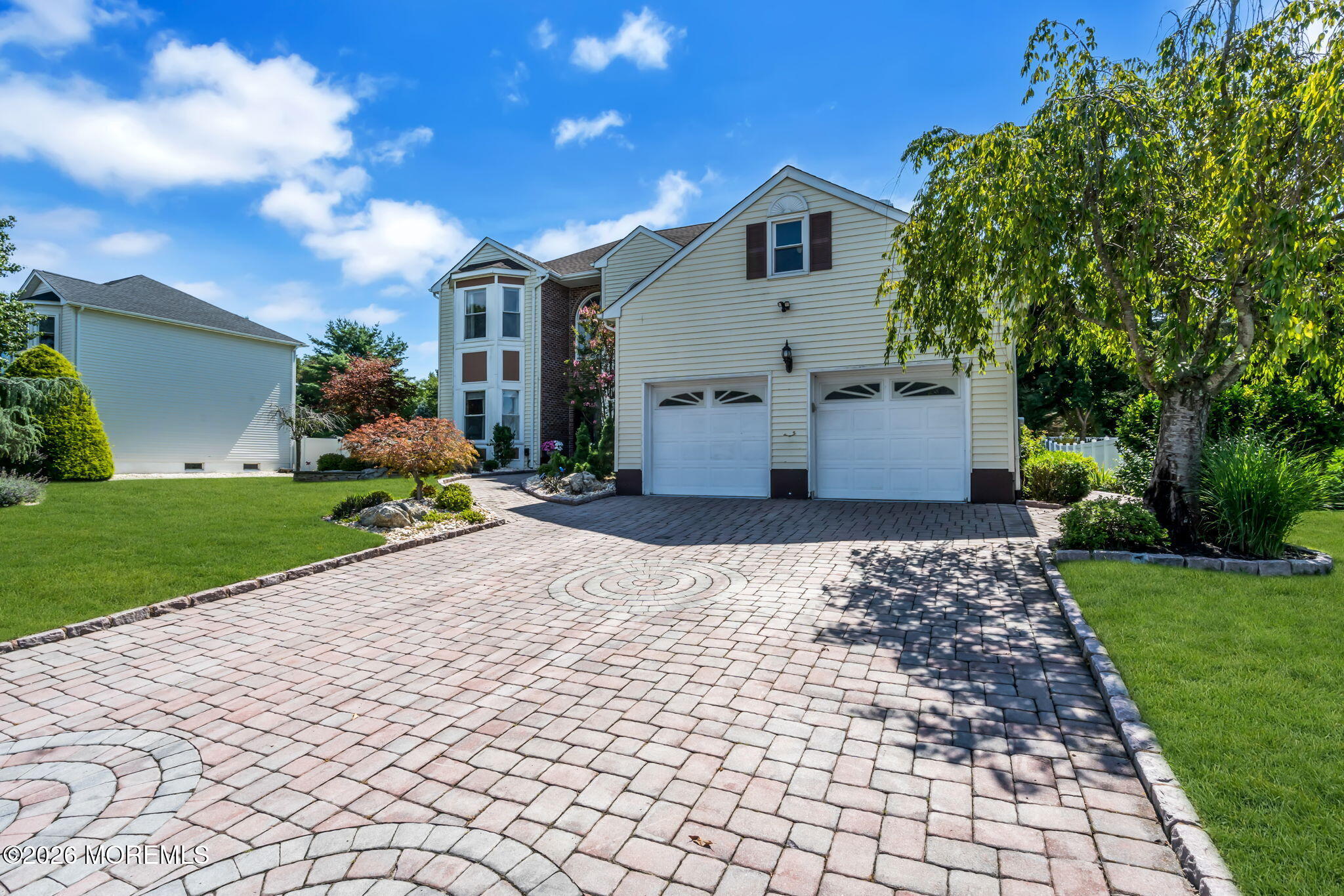 6 Johnny Drive Farmingdale NJ 07727