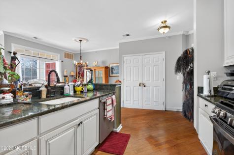 337 Sophee Lane Lakewood NJ 08701