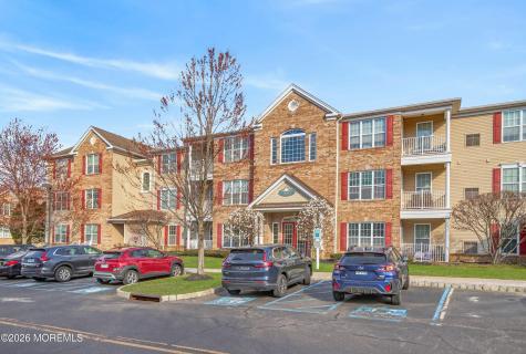 337 Sophee Lane Lakewood NJ 08701