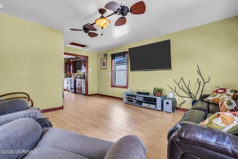 608 Conroy Avenue Toms River NJ 08753