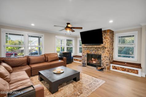 10 Bowne Avenue Atlantic Highlands NJ 07716