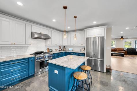10 Bowne Avenue Atlantic Highlands NJ 07716