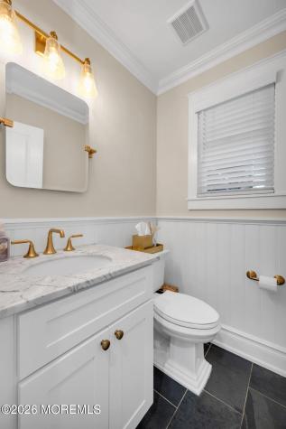 10 Bowne Avenue Atlantic Highlands NJ 07716