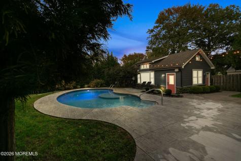10 Bowne Avenue Atlantic Highlands NJ 07716