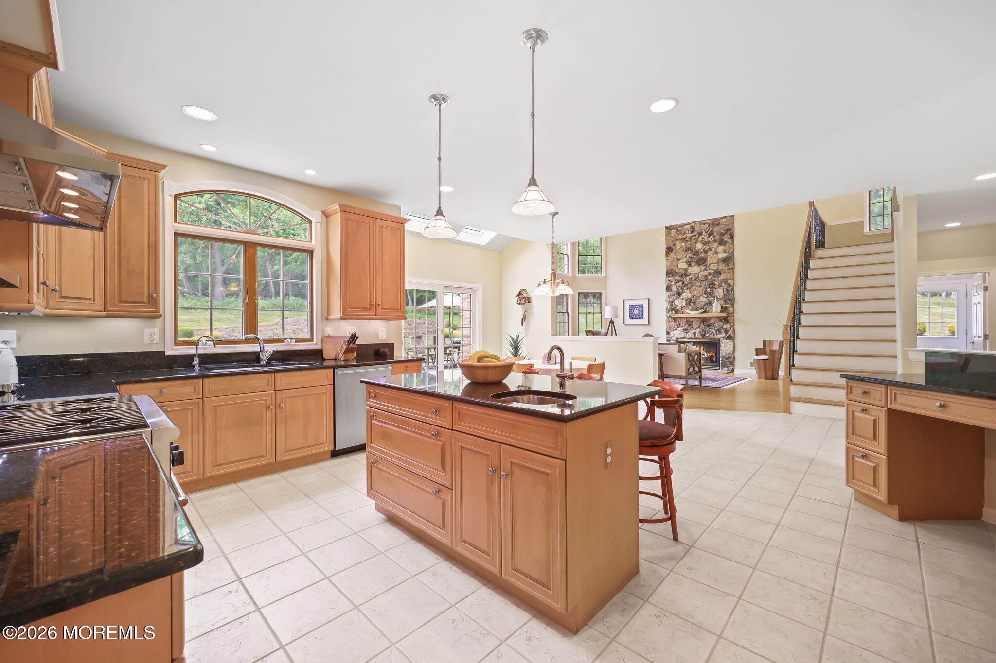 10 Castlehill Drive Marlboro NJ 07746