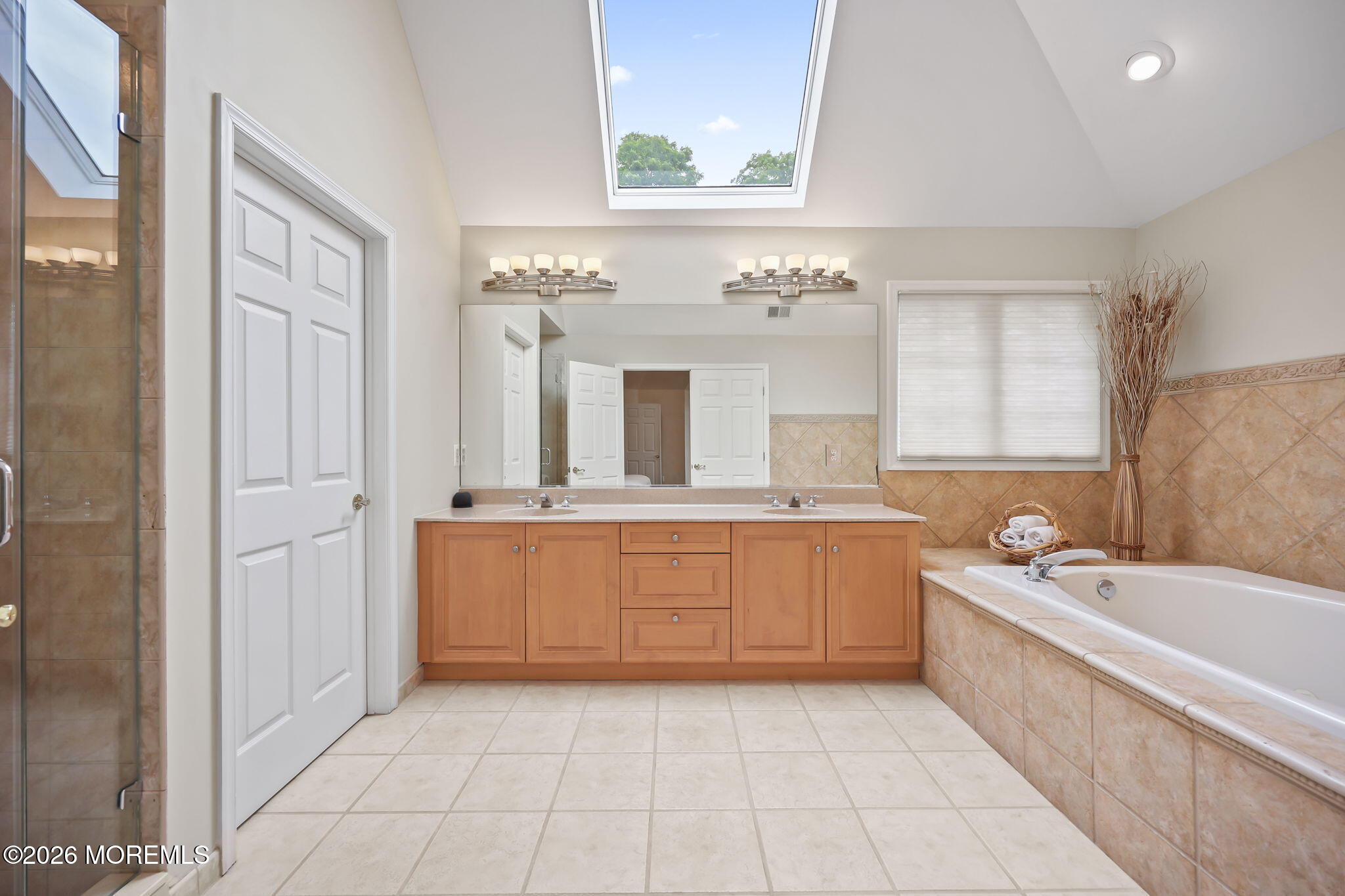10 Castlehill Drive Marlboro NJ 07746