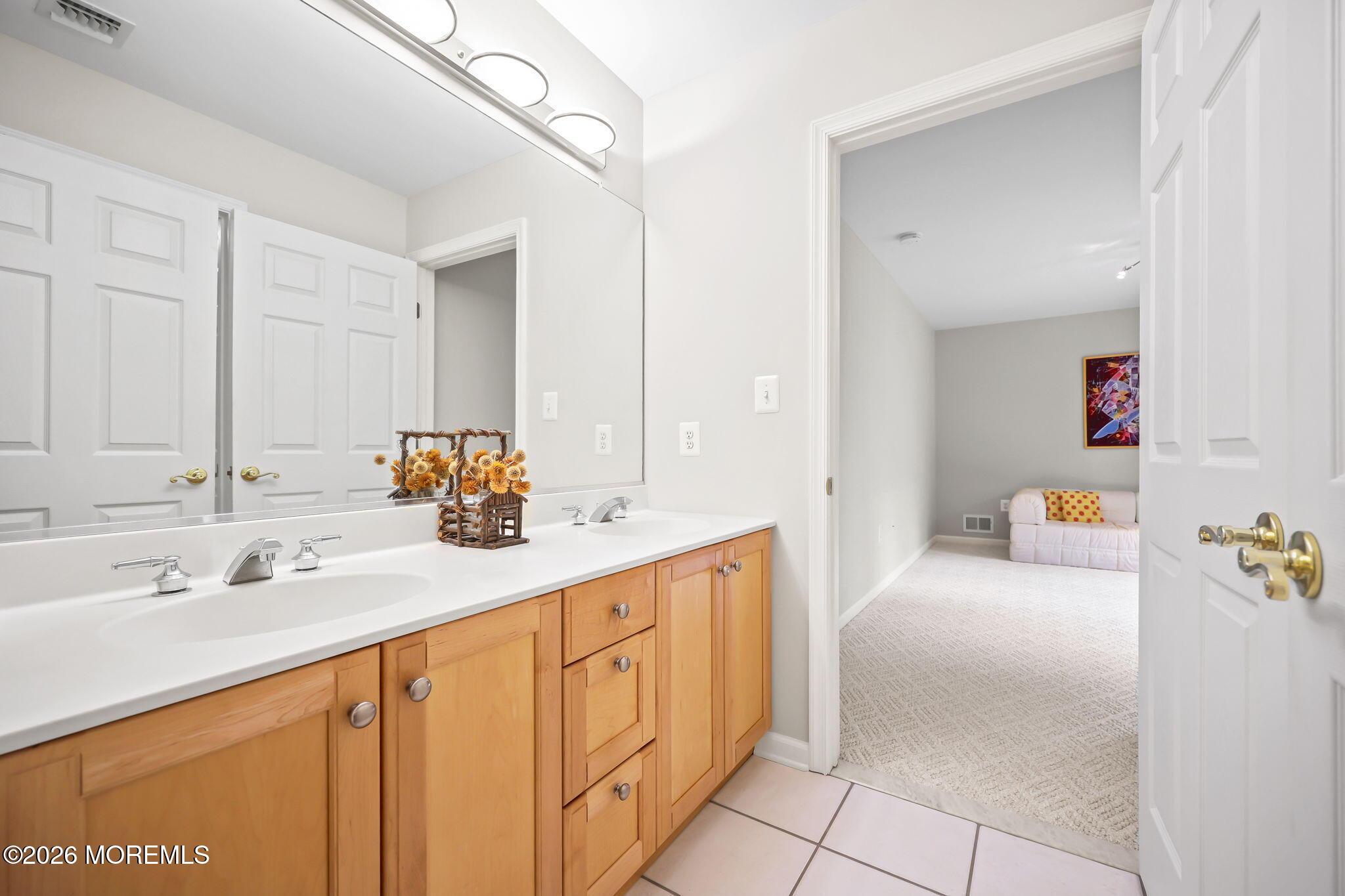 10 Castlehill Drive Marlboro NJ 07746