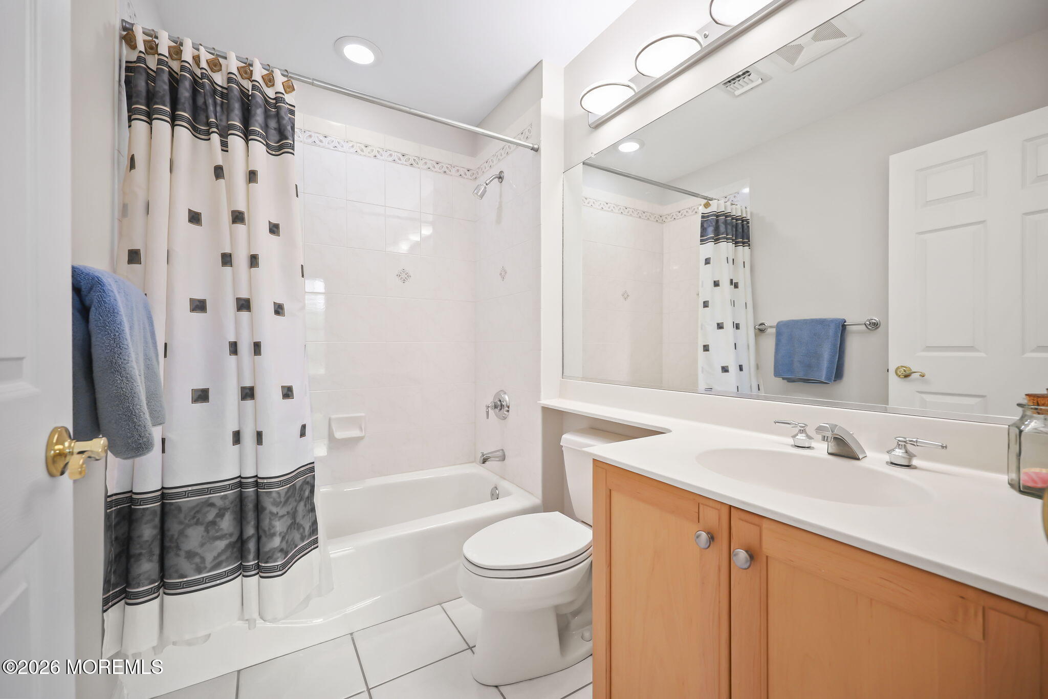 10 Castlehill Drive Marlboro NJ 07746