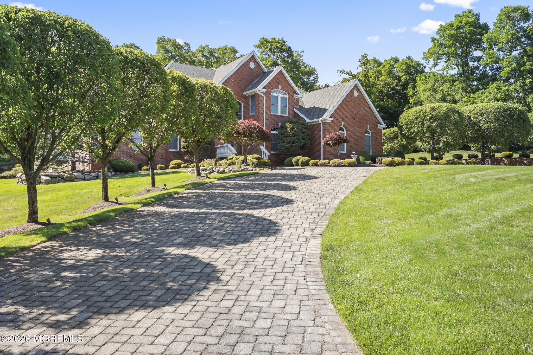 10 Castlehill Drive Marlboro NJ 07746
