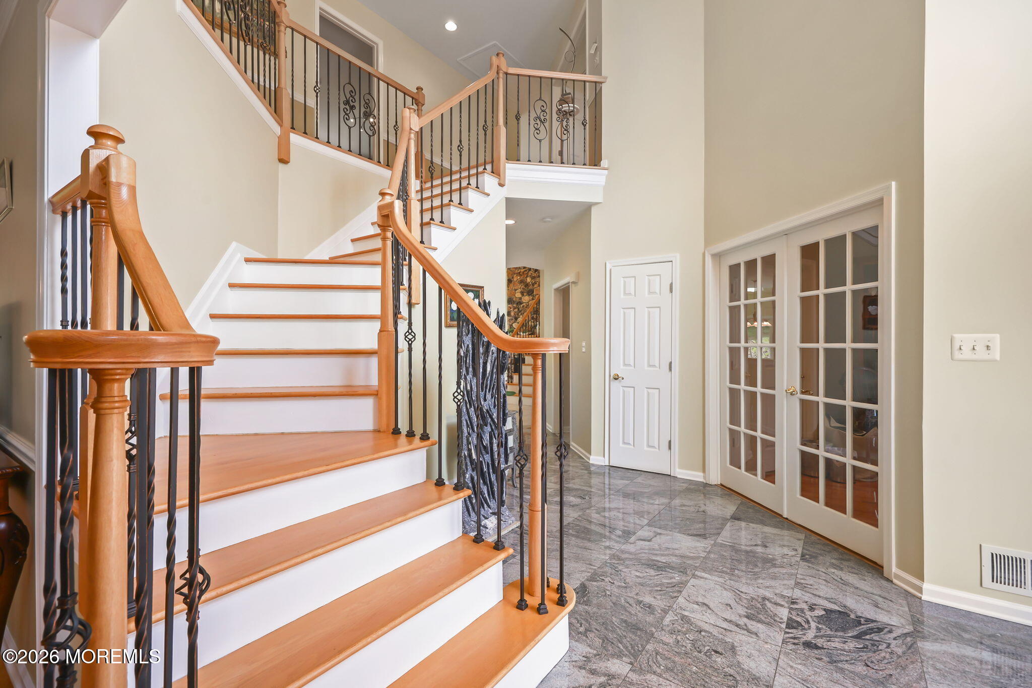10 Castlehill Drive Marlboro NJ 07746
