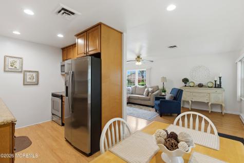 212D Huntington Drive Lakewood NJ 08701
