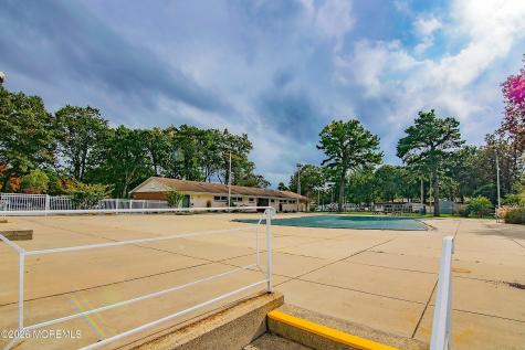 212D Huntington Drive Lakewood NJ 08701