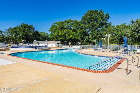 212D Huntington Drive Lakewood NJ 08701