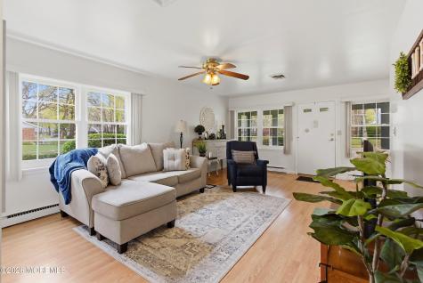 212D Huntington Drive Lakewood NJ 08701