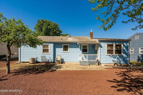 16 Piermont Road Toms River NJ 08757