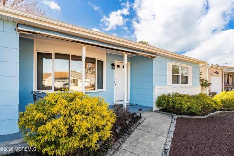 16 Piermont Road Toms River NJ 08757
