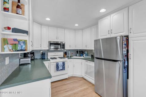 61 Cypress Drive Colonia NJ 07067