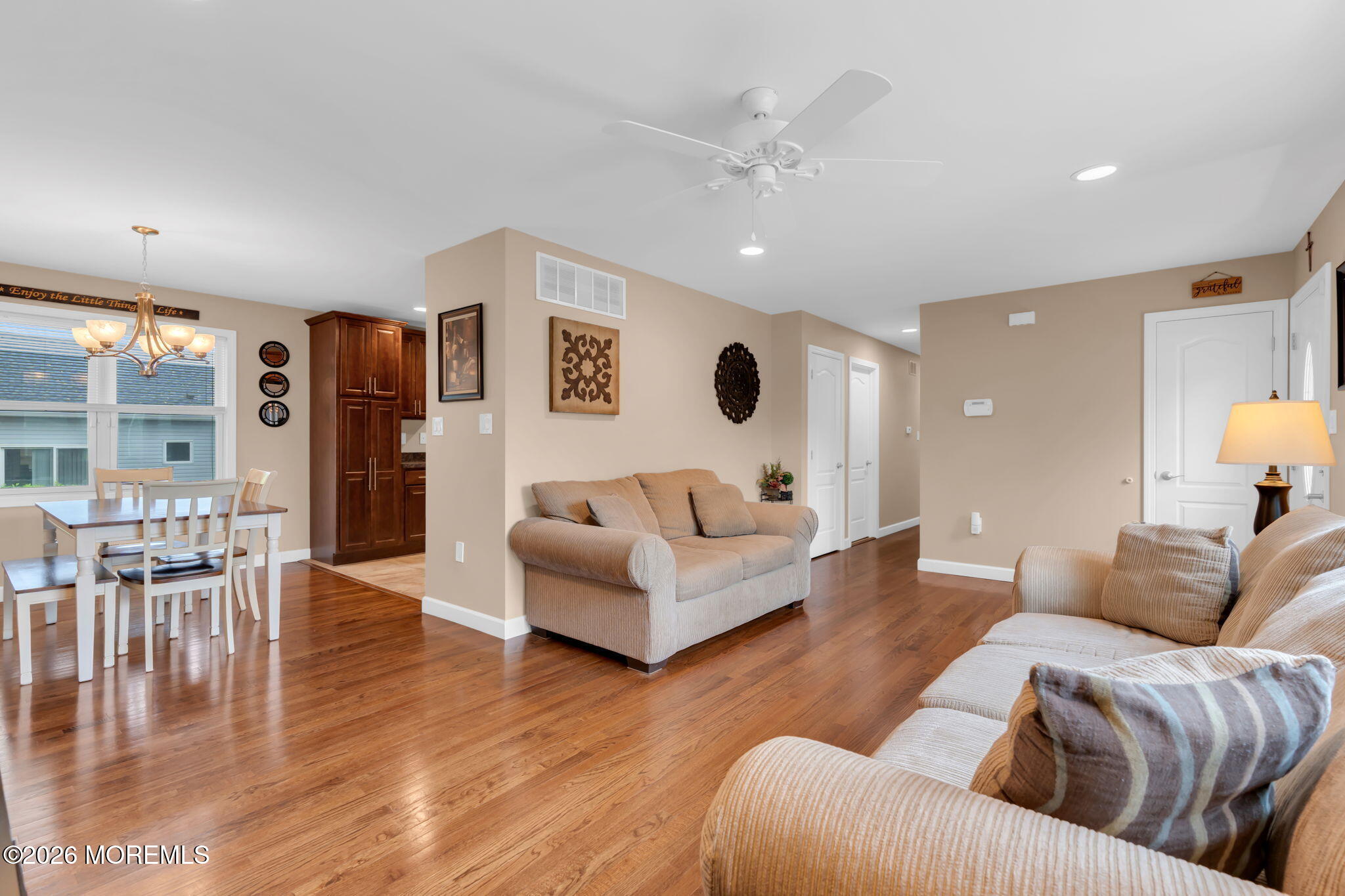 32 Bowline Street Beachwood NJ 08722