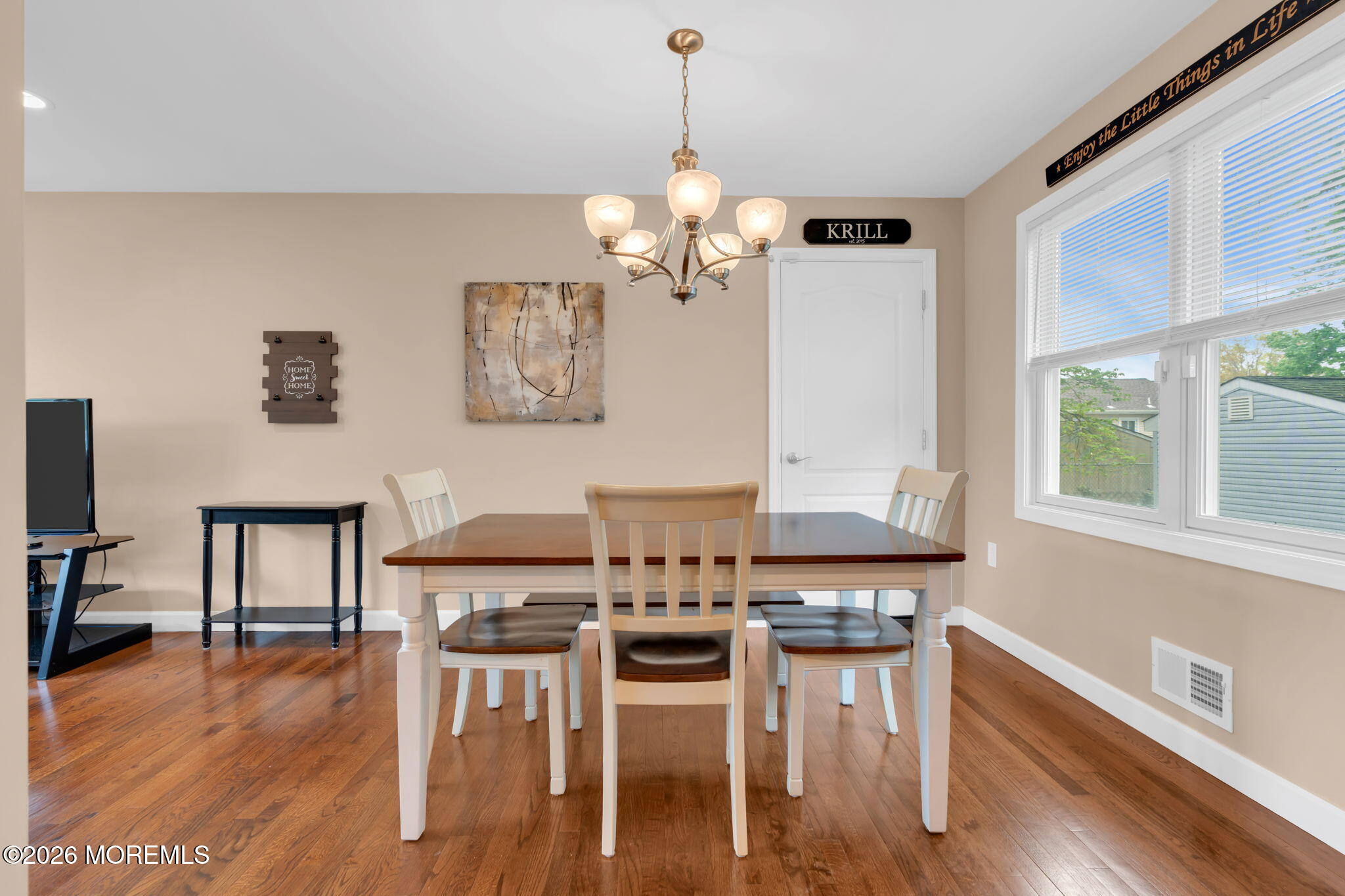 32 Bowline Street Beachwood NJ 08722