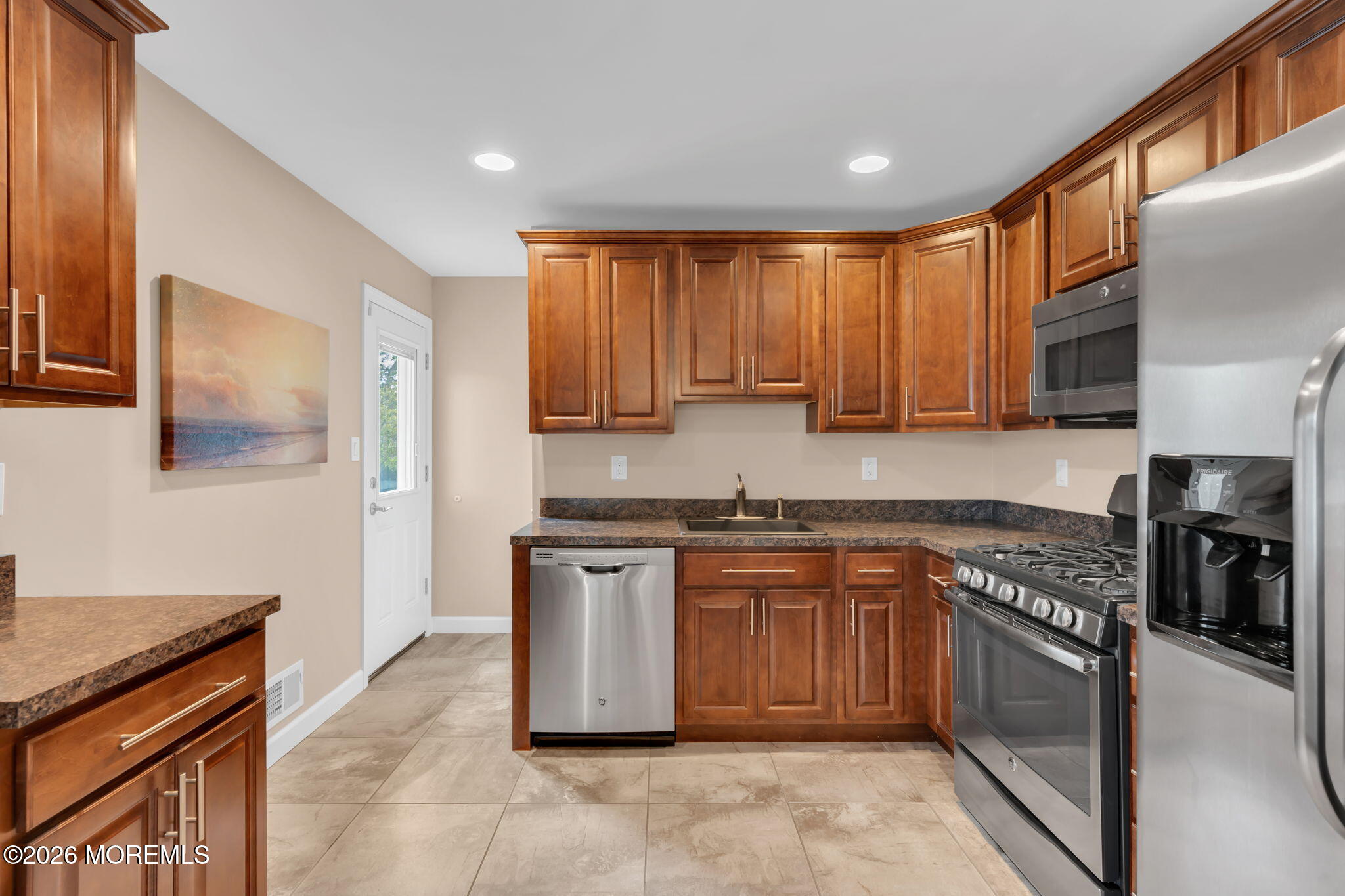 32 Bowline Street Beachwood NJ 08722