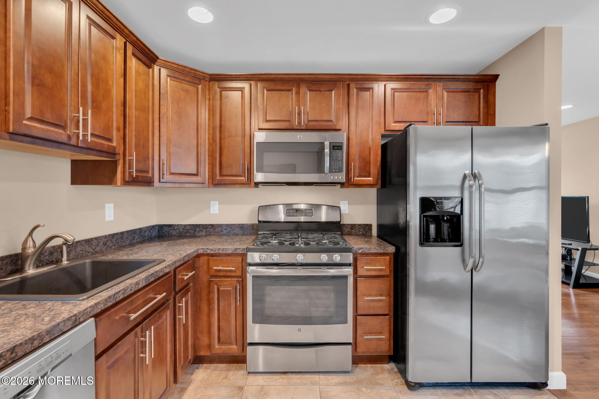 32 Bowline Street Beachwood NJ 08722
