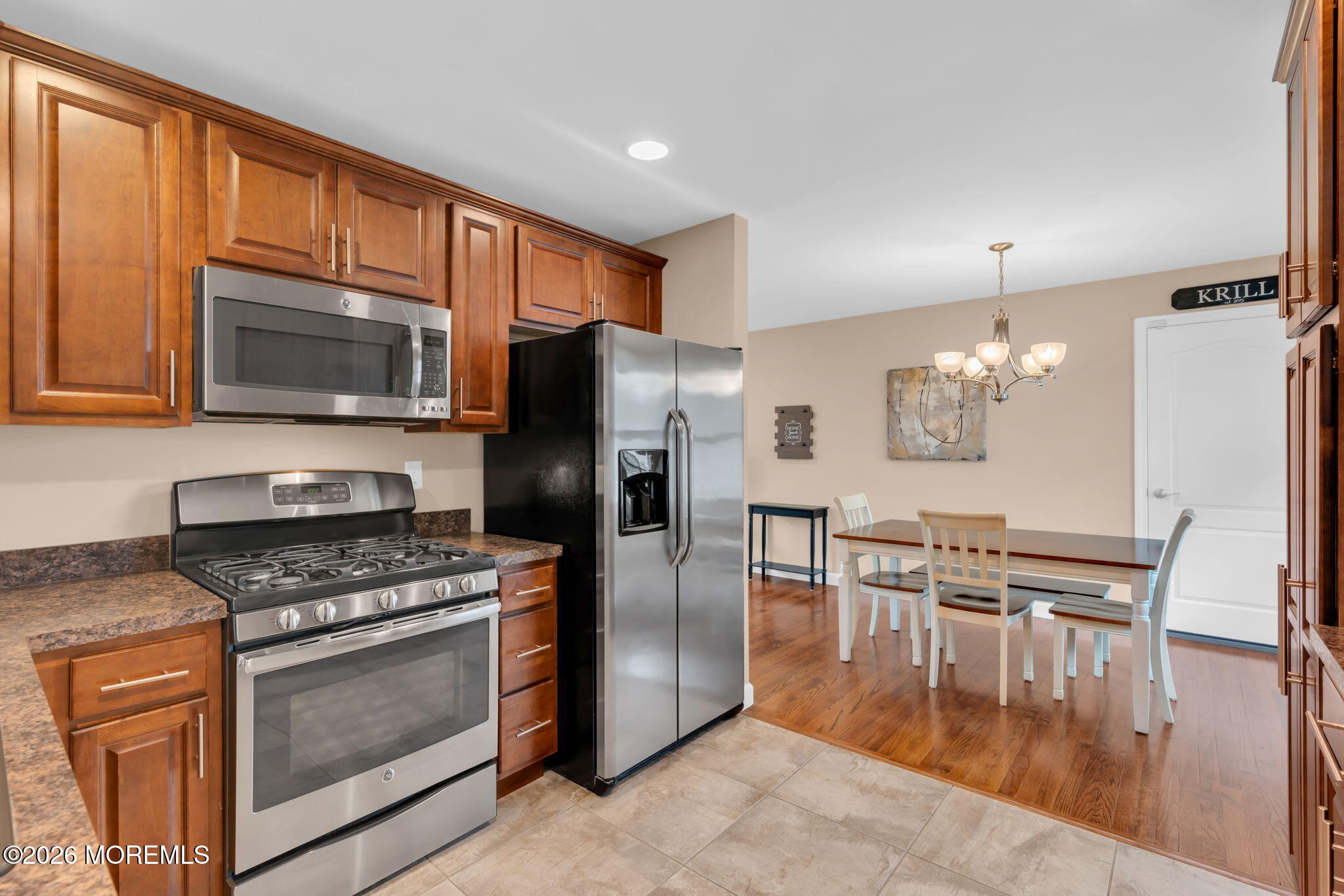 32 Bowline Street Beachwood NJ 08722