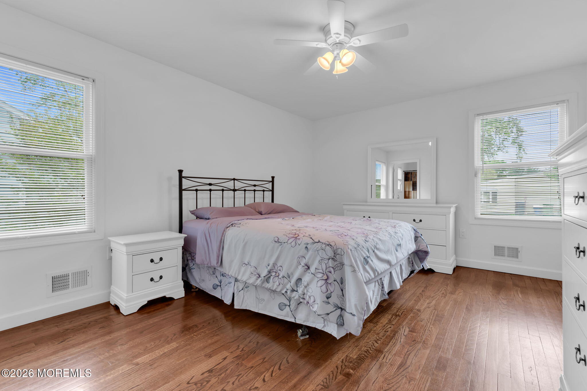 32 Bowline Street Beachwood NJ 08722