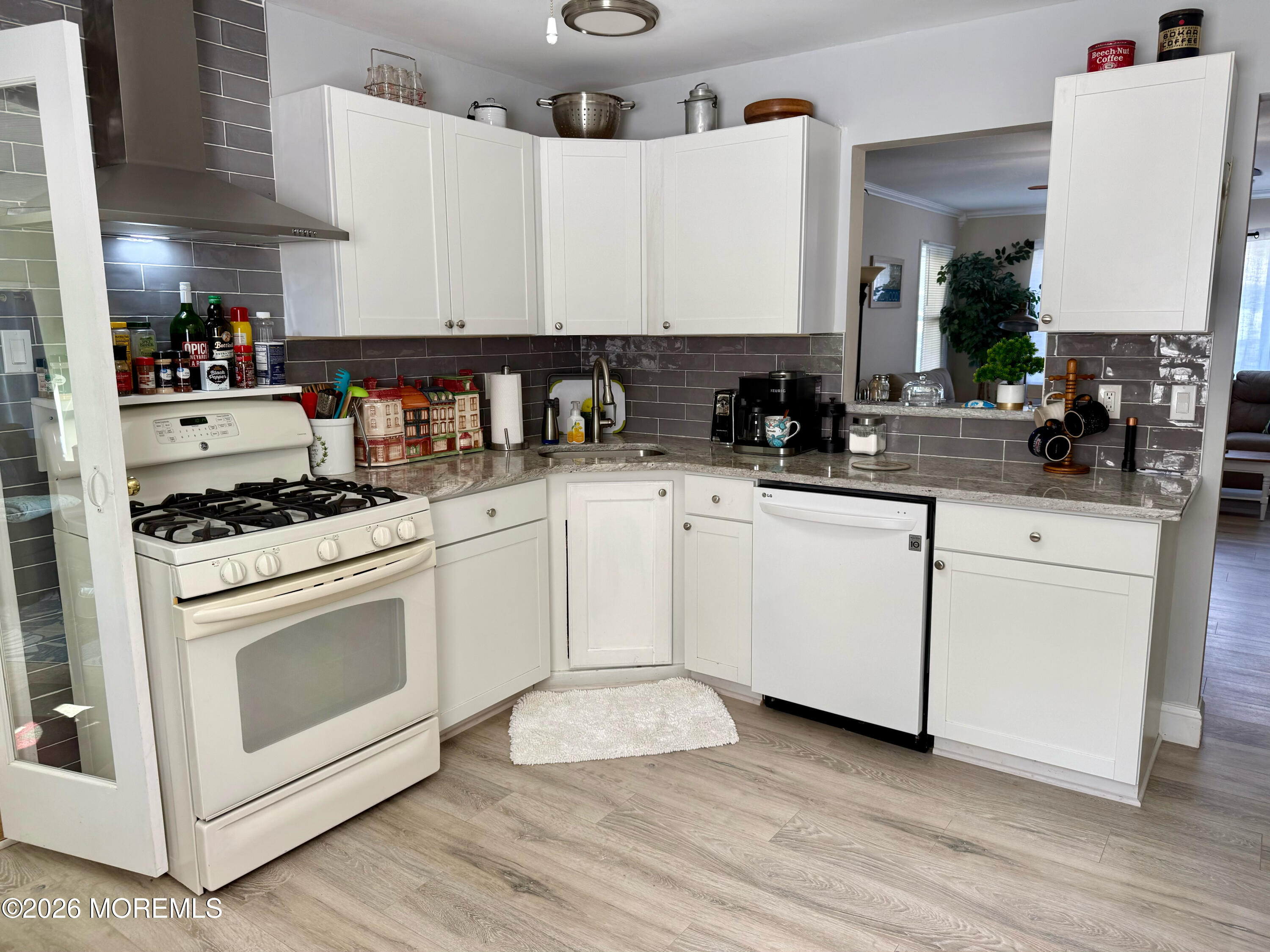 48 Sunflower Lane Toms River NJ 08755