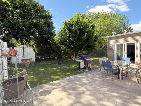 48 Sunflower Lane Toms River NJ 08755