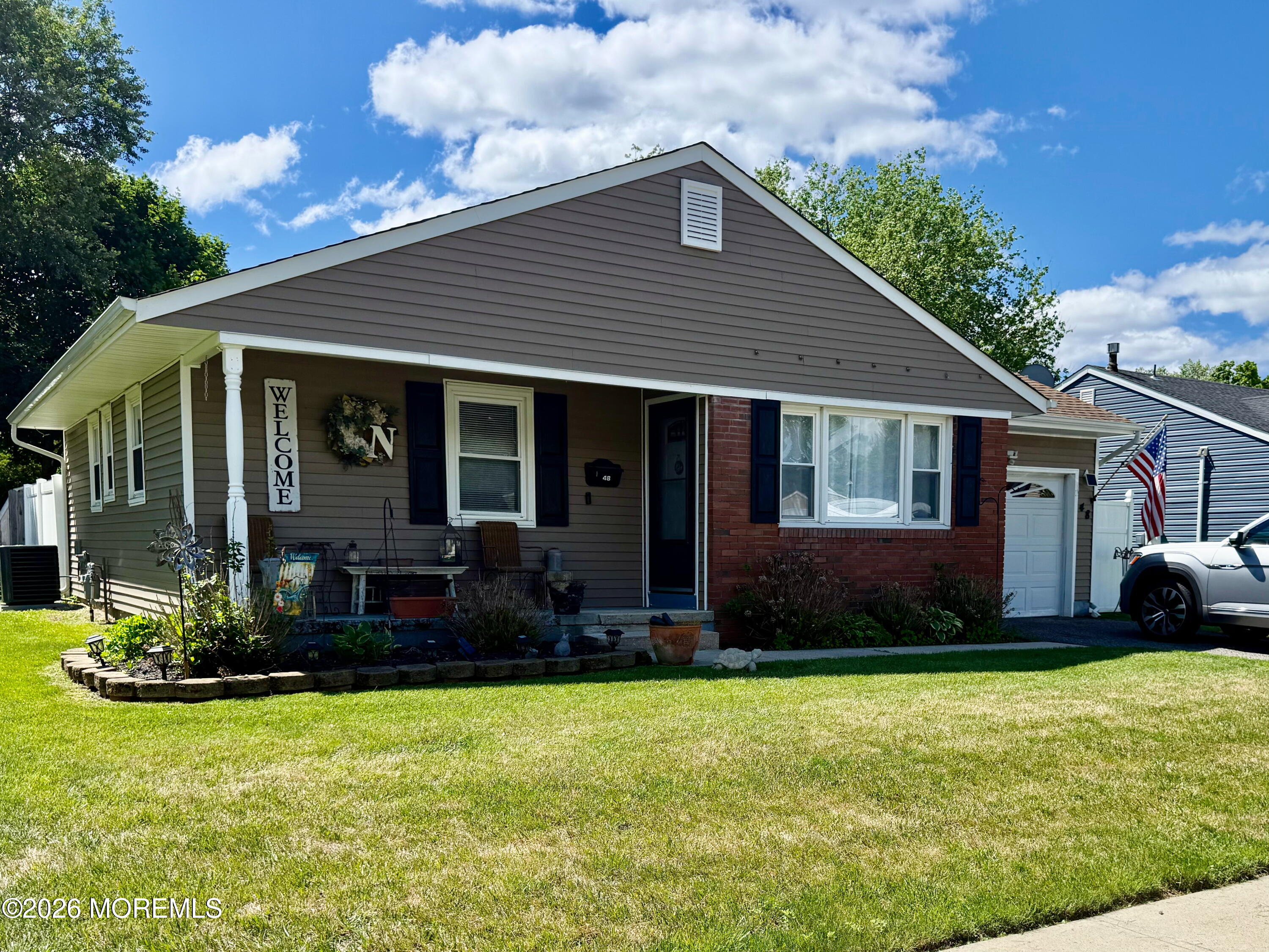 48 Sunflower Lane Toms River NJ 08755