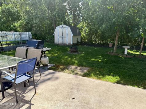48 Sunflower Lane Toms River NJ 08755