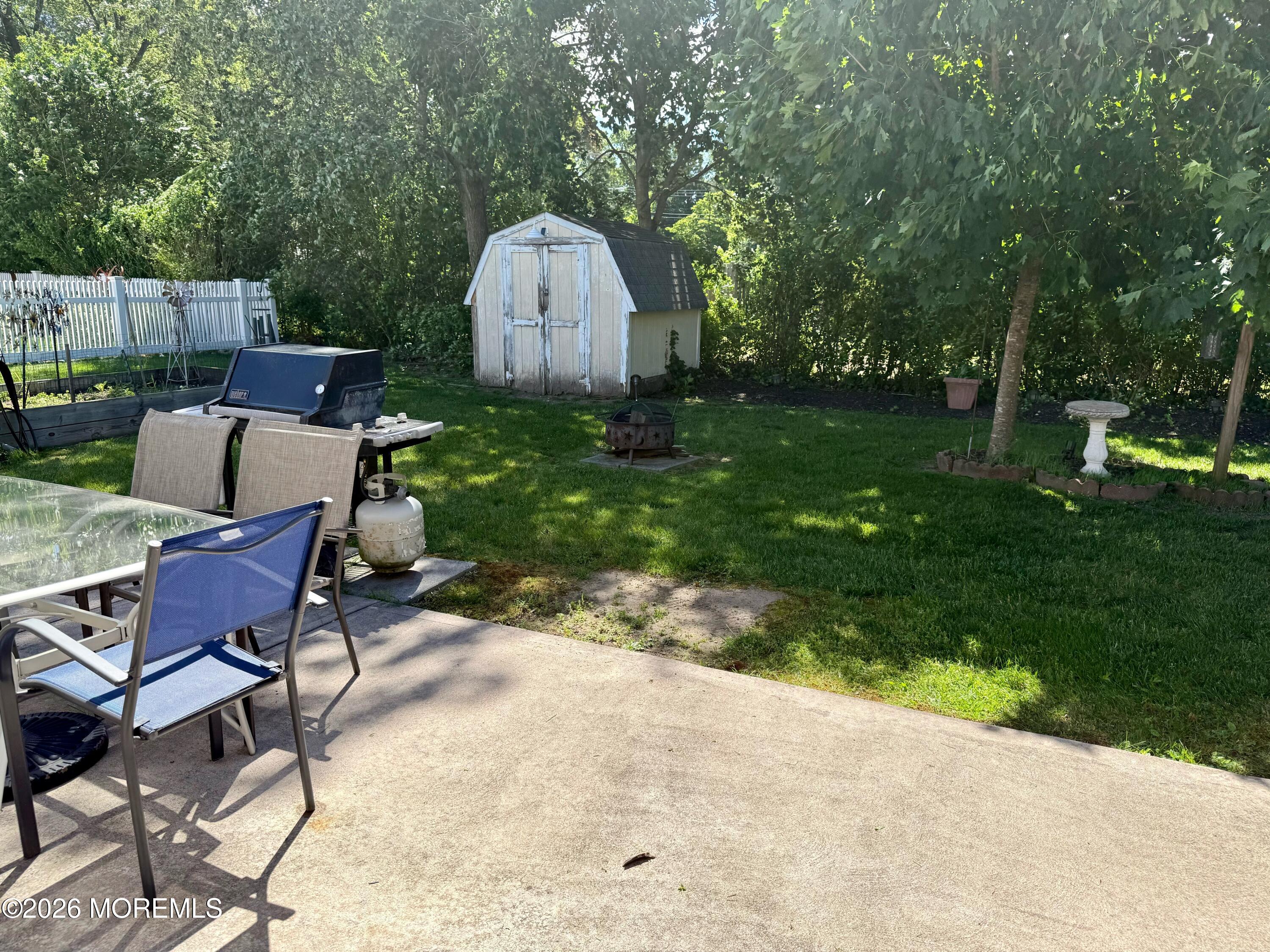 48 Sunflower Lane Toms River NJ 08755