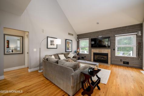 27 Olivia Way Jackson NJ 08527