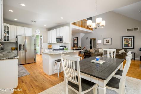 27 Olivia Way Jackson NJ 08527