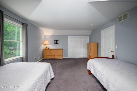 27 Olivia Way Jackson NJ 08527