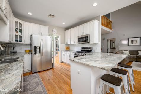 27 Olivia Way Jackson NJ 08527