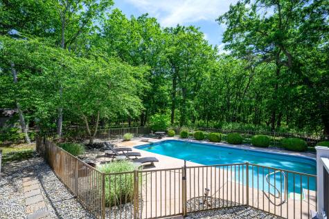 27 Olivia Way Jackson NJ 08527