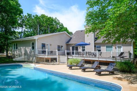 27 Olivia Way Jackson NJ 08527
